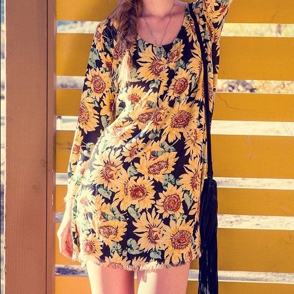 Urban Outfitters Sunflower Dress - Picture 3 of 5